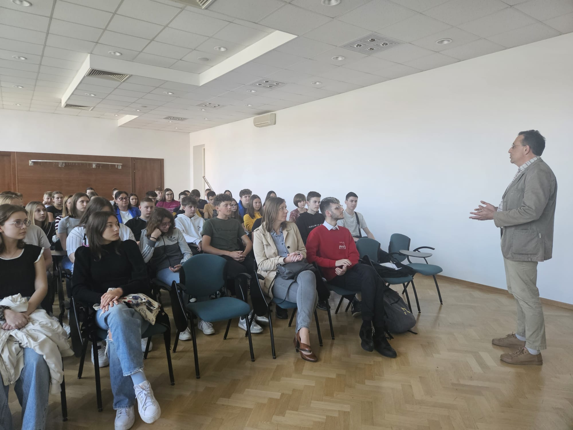 WhatsApp Slika 2024 05 17 u 19.45.08 d6b1e079